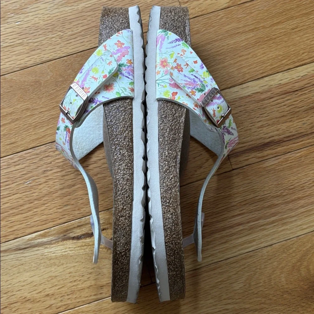 Birkenstock Gizeh Floral Sandals Vegan Leather Size EU 40 9 Women’s Shoes Sz 8.5 - Picture 5 of 8